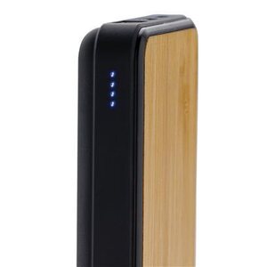 XD 5 000 mAh:n bambuinen varavirtalähde